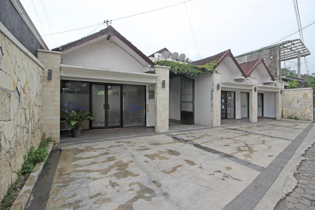 红多兹酒店-近城市商场 Melati 外观 照片